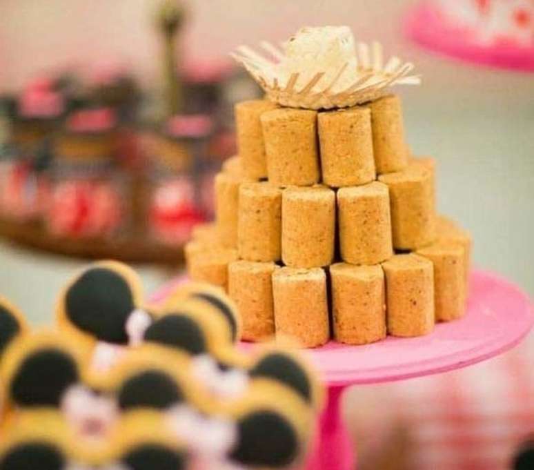 A paçoca é um dos doces mais típicos da festa junina -