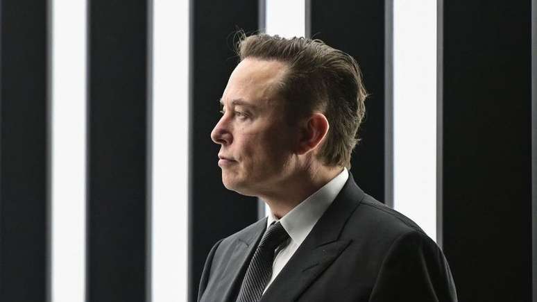 Crítico do home office, Elon Musk garantiu que quem não cumprir a norma pode "fingir que está trabalhando em outro local"