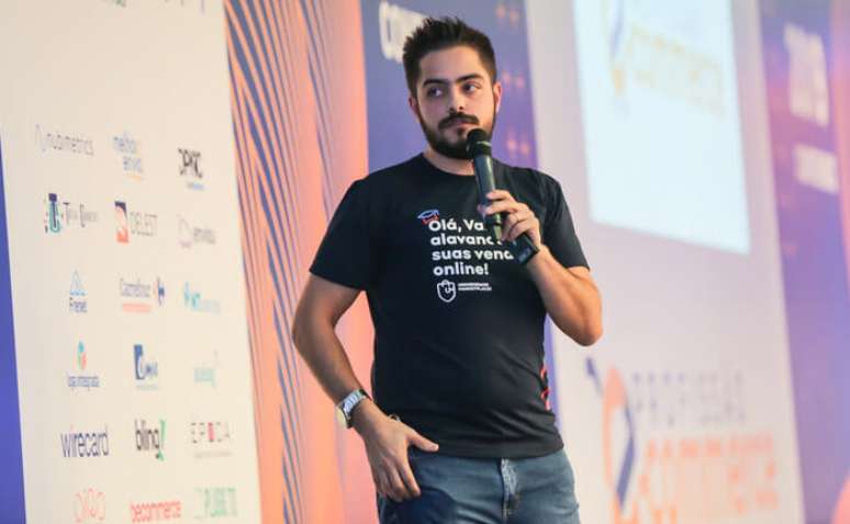 “É uma boa oportunidade para o vendedor online”, avisa Alexandre Nogueira, da Universidade Marketplaces