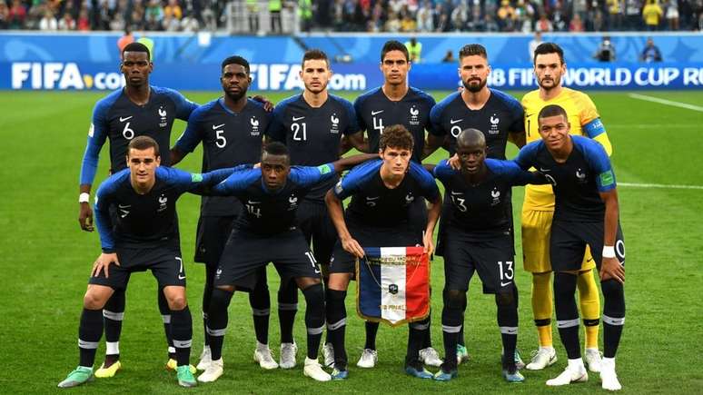 Sele&ccedil;&atilde;o da Fran&ccedil;a, citada pela fil&oacute;sofa Sueli Carneiro por abrigar grande n&uacute;mero de atletas negros.