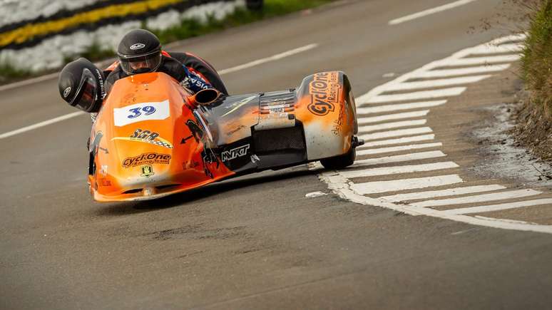 Olivier Lavorel não resistiu a mais um acidente no TT da Ilha de Man 
