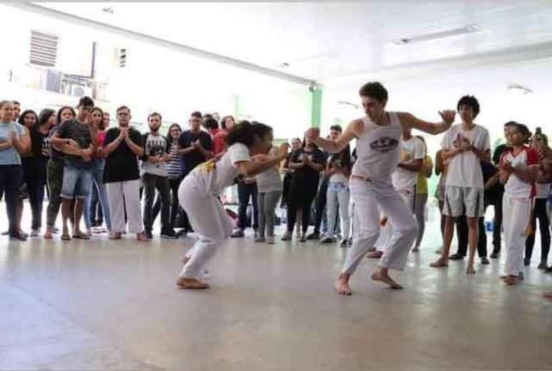 Alunos do Capoeira e Educação em atividade @Arquivo pessoal