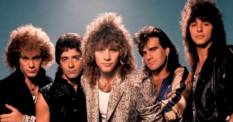 Alec John Such, o segundo da esquerda para direita |