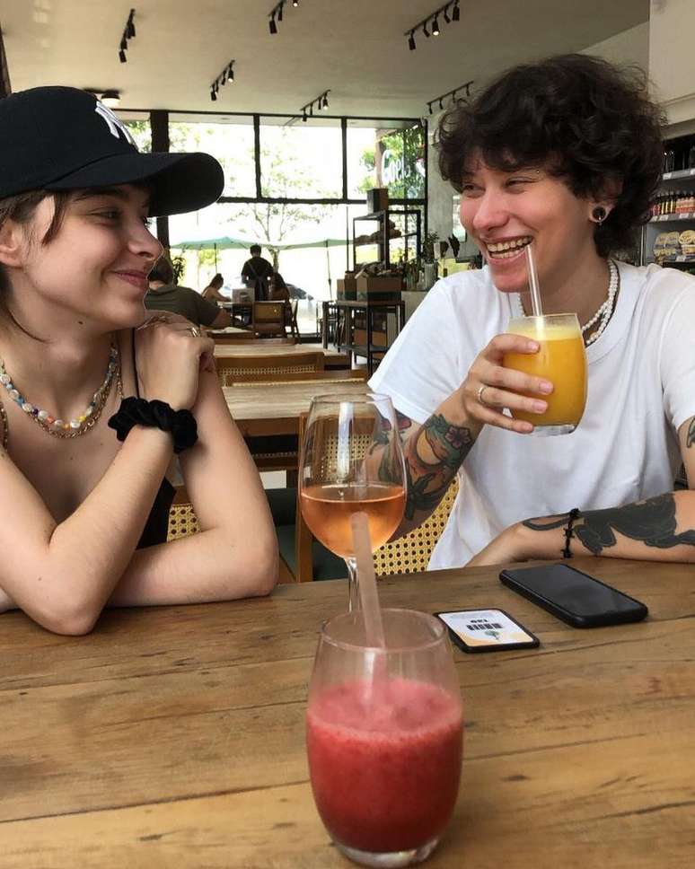 Atriz aproveita seu espaço para combater a homofobia