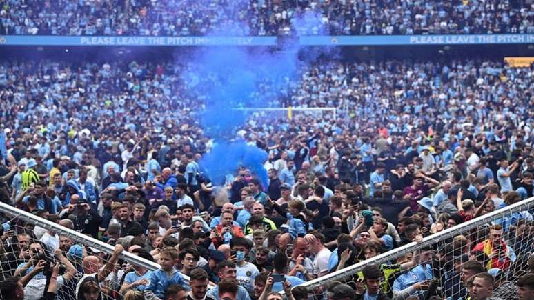 Festa do título da Premier League no Ettihad Stadium (Foto: OLI SCARFF/AFP)