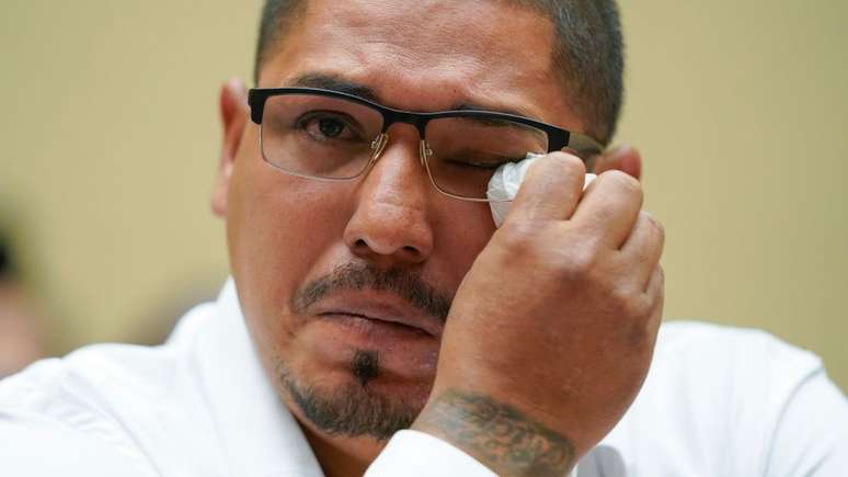 Miguel Cerrillo, pai de Miah, tamb&eacute;m falou ao Congresso