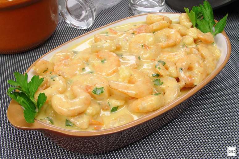 Moqueca cremosa de camar&atilde;o &ndash; Foto: Guia da Cozinha