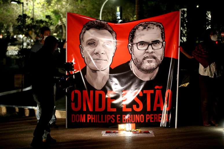 Manifestação que ocorreu nesta terça-feira, 7,em frente à sede da Funai, em Brasí­lia, pelo desaparecimento do indigenista Bruno Pereira e do jornalista Dom Phillips durante viagem de barco na Amazônia, no domingo, 5