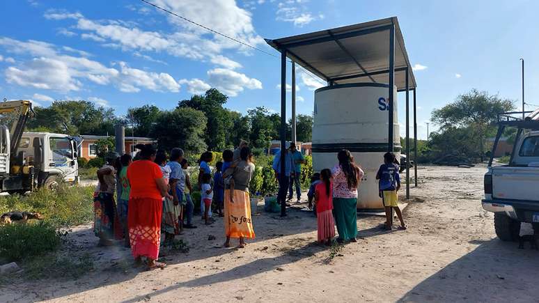 Comunidades ind&iacute;genas do Chaco ainda est&atilde;o desatendidas e usam coletores de &aacute;gua da chuva