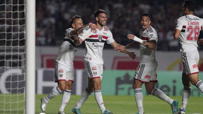 São Paulo e América-MG se enfrentam neste domingo (12), às 16h (Rubens Chiri / saopaulofc.net)
