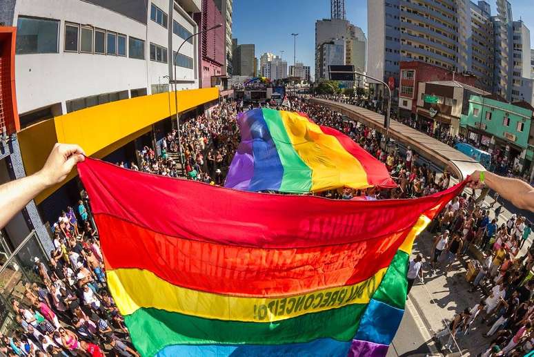 Parada do Orgulho LGBT de São Paulo - APOGLBT