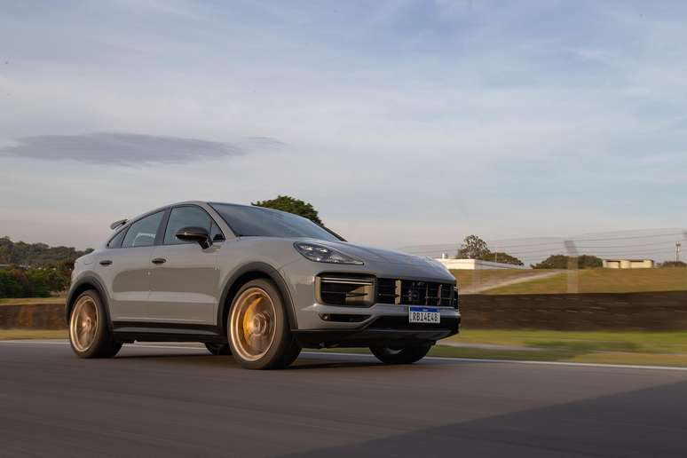 Porsche Cayenne Turbo GT