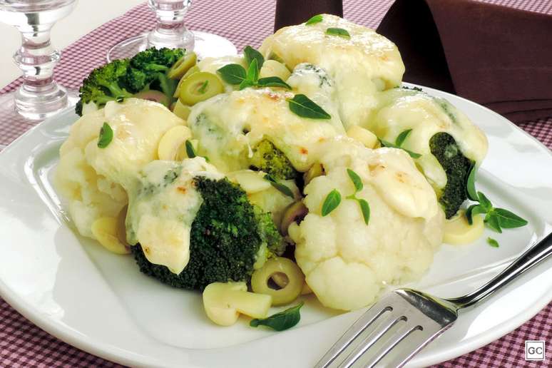 Couve-flor e brócolis gratinado – Foto: Guia da Cozinha