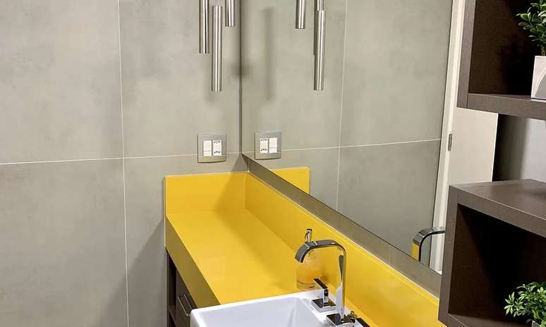 Al&eacute;m de serem &oacute;timos para espa&ccedil;os pequenos ou sem espa&ccedil;o na mesa para apoiar. Projeto de Daniel Cidrini.