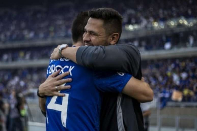 Cruzeiro venceu a Ponte e se manteve firme na liderança da Série B (Divulgação/Cruzeiro)