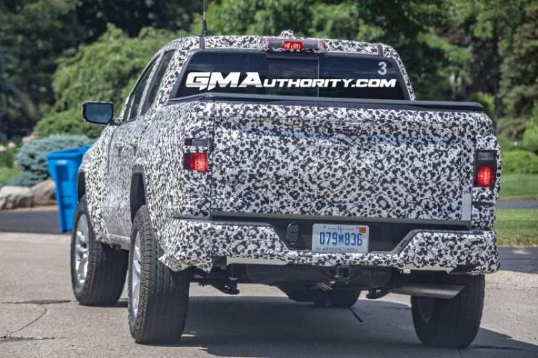 Prot&oacute;tipo da Chevy Colorado e GMC Canyon em testes.