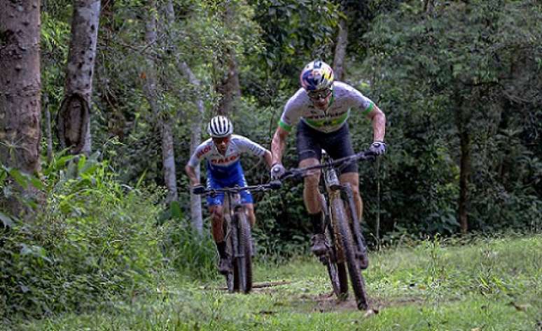 Henrique Avancini venceu a prova de Cross Country da Taça Brasil de Mountain Bike (Divulgação)