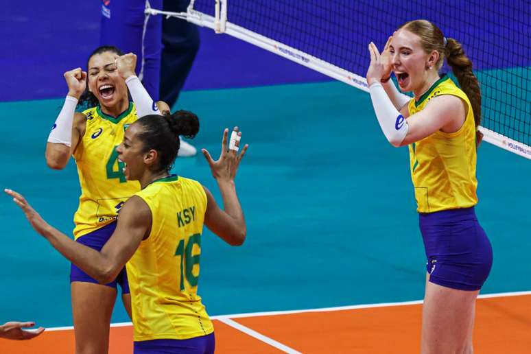 Vôlei: Brasil vence a Sérvia por 3 a 0 pela Liga das Nações feminina