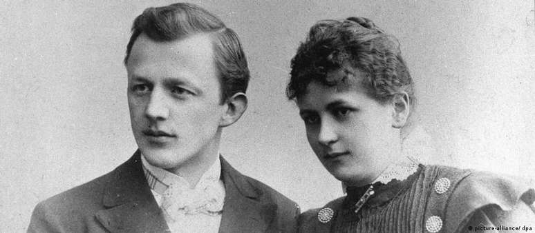 Amalie Auguste Melitta Bentz com o marido, Johannes Emil Hugo Bentz