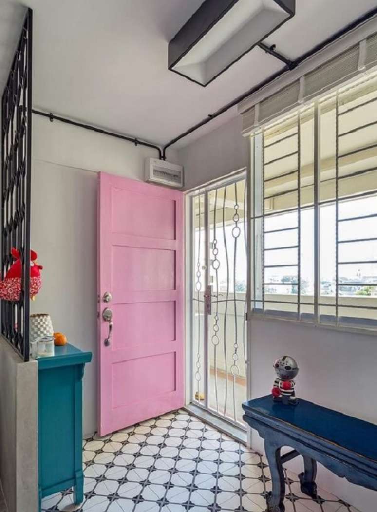 6. A porta pantogr&aacute;fica traz ainda mais seguran&ccedil;a para o im&oacute;vel. Fonte: Qanvast Pte Ltd