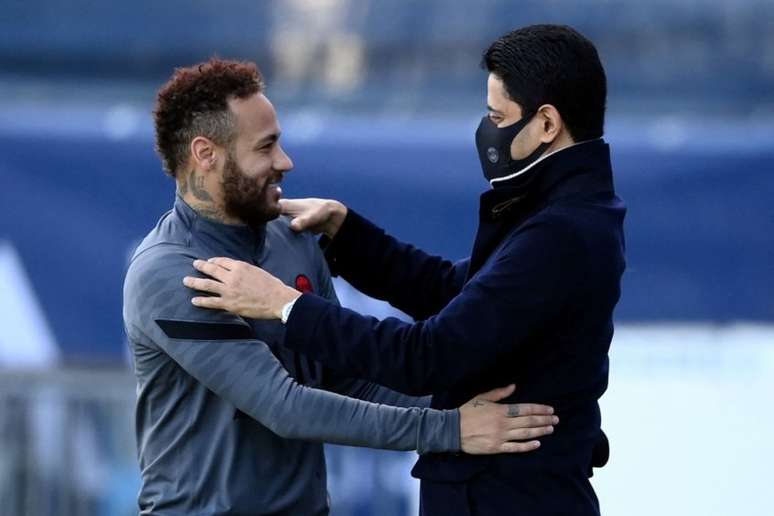 Neymar é a contratação mais cara da história do futebol (Foto: FRANCK FIFE / AFP)