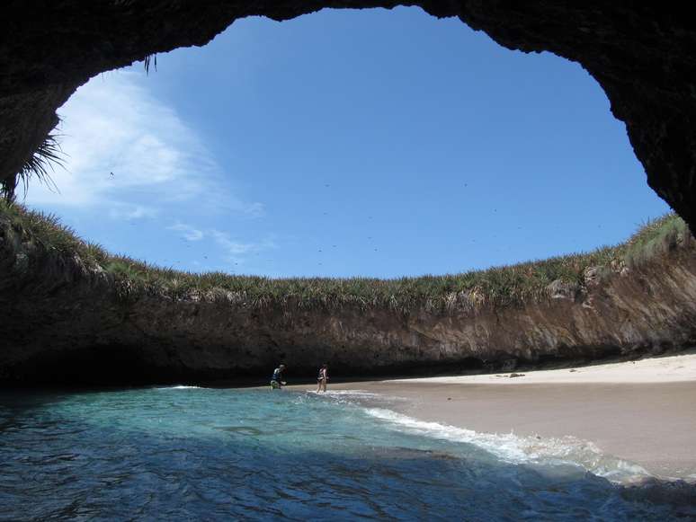 Expectativa: a praia vista de dentro, sem ninguém