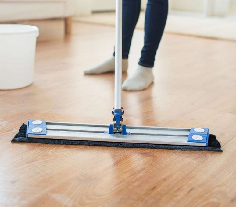 Al&eacute;m da est&eacute;tica, a praticidade na hora de limpar tamb&eacute;m deve ser considerada para a escolha do piso 