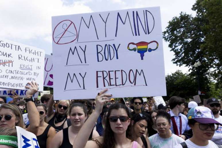 Protesto contra decisão da Suprema Corte sobre o aborto