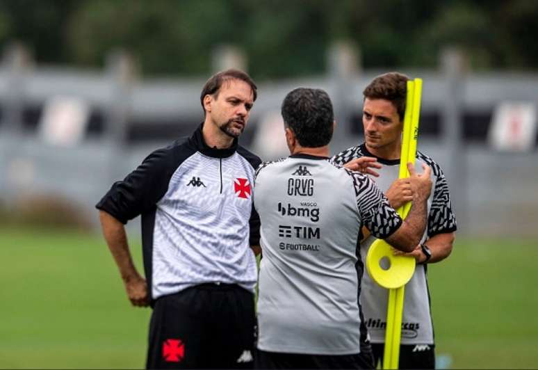 Vasco tem a chance de ficar a um ponto do Cruzeiro (Daniel Ramalho/CRVG)