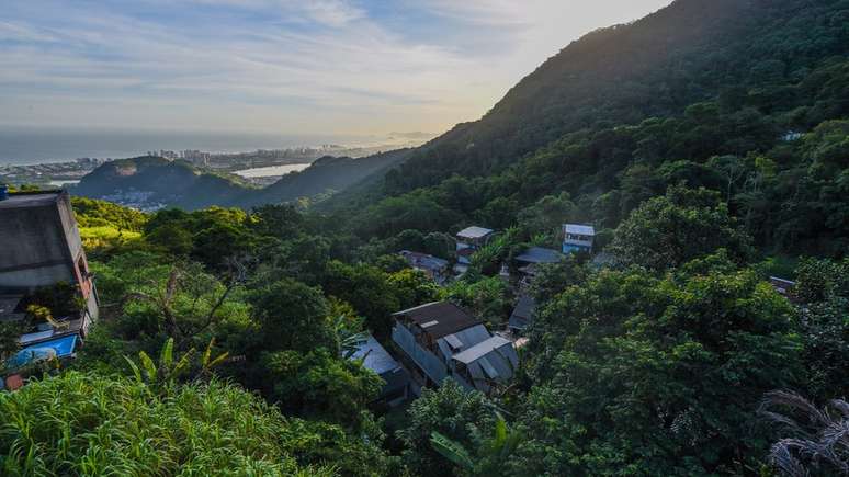 Todas as 27 edificações do Vale Encantado, que abrigam cerca de 100 pessoas contam hoje com tratamento completo e ecológico de esgoto, feito dentro da própria comunidade