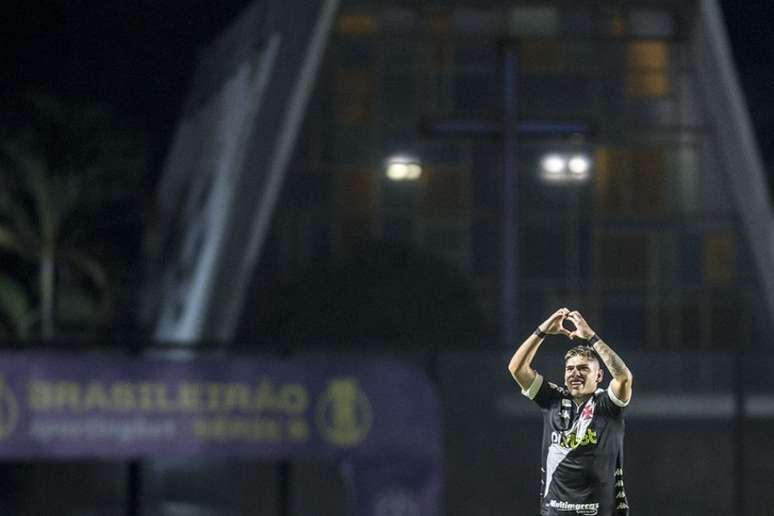 Palacios marcou seu primeiro gol com a camisa do Vasco (Foto: Daniel Ramalho/CRVG)