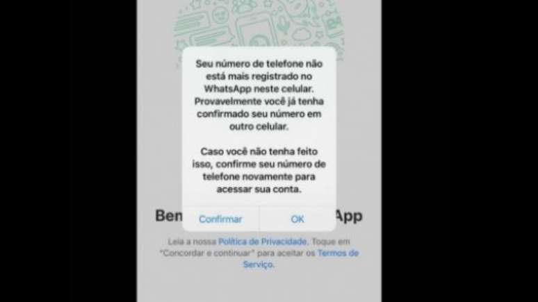 Luva de Pedreiro diz que teve conta do WhatsApp hackeada 
Reprodução/Instagram/Luva de Pedreiro