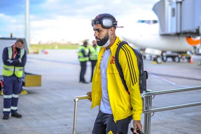 Gabigol &amp; Cia irão encarar uma sequência de viagens na próxima semana (Foto: Marcelo Cortes/Flamengo)