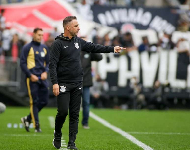 Em entrevista coletiva, VP também admitiu que já está com a cabeça no Boca (Foto: Rodrigo Coca / Ag.Corinthians)