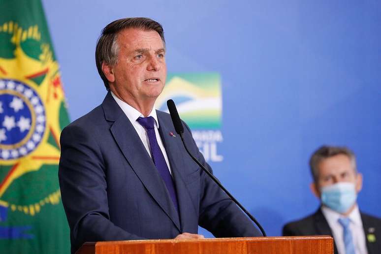 Cármen Lúcia pede para PGR investigar Bolsonaro no caso do 'gabinete paralelo' no MEC