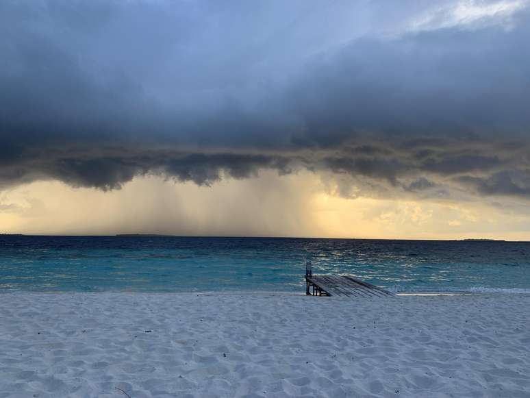 Tempestade (linda) a caminho na época de chuvas.