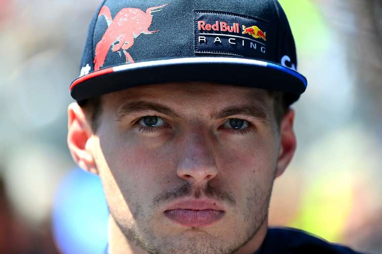 Red Bull vê Max Verstappen diferente após título em 2021 