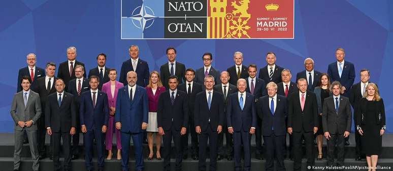 Líderes da aliança militar debatem estratégias políticas e militares para a próxima década
