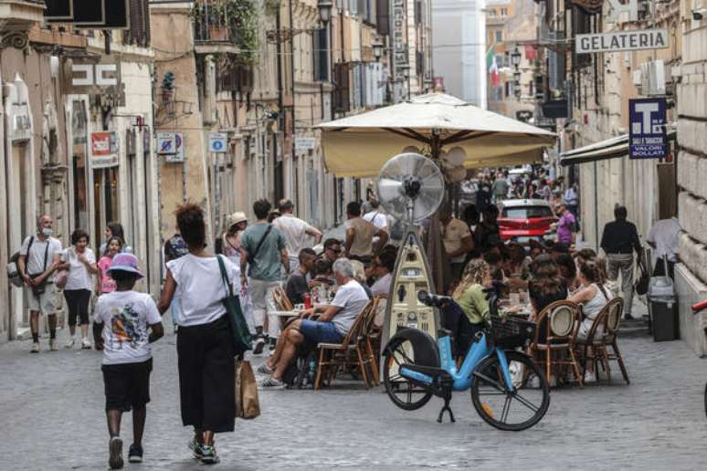 Casos de Covid-19 não param de aumentar na Itália