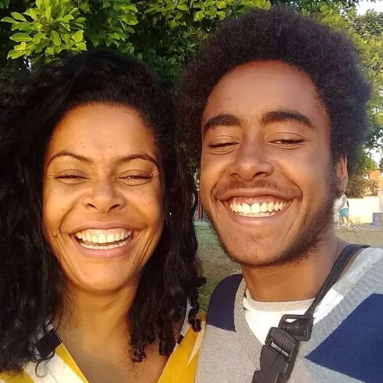 A mãe de Demétrio afirmou estar muito feliz com a conquista, mesmo após a morte do filho