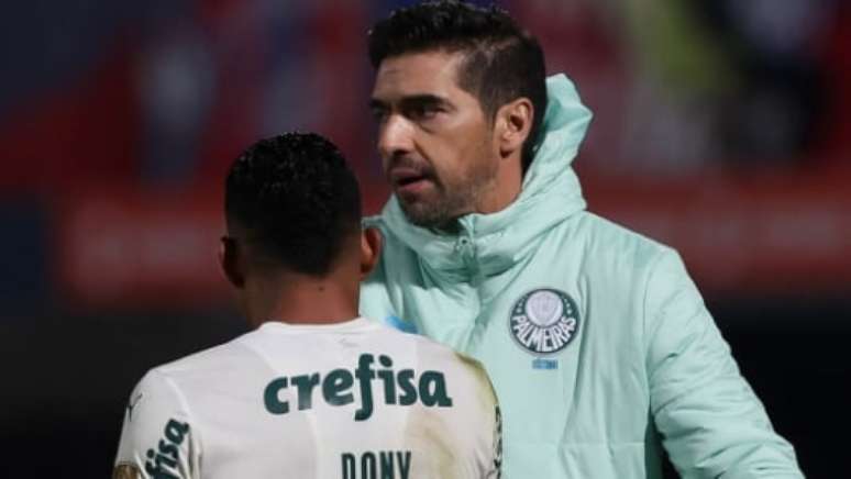 Abel conversa com Rony (Foto: Cesar Greco/Palmeiras)