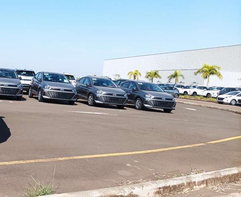 Novo Hyundai HB20 2023 é flagrado antes do lançamento