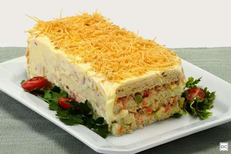 Bolo salgado de salpic&atilde;o &ndash; Foto: Guia da Cozinha