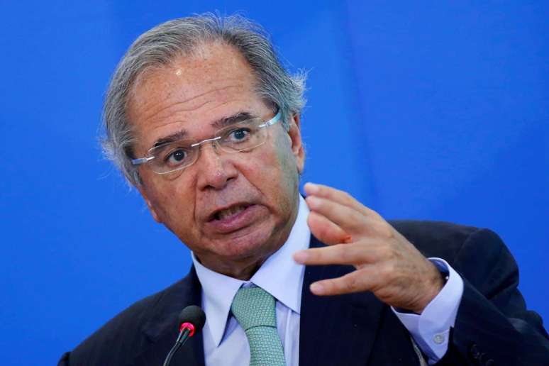 Guedes diz que seguirá no cargo em eventual reeleição de Bolsonaro