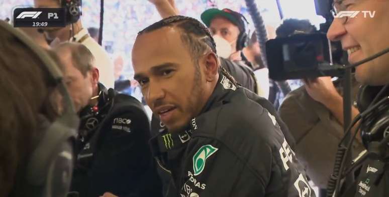 Hamilton apareceu sem o piercing no nariz no TL1 em Silverstone 