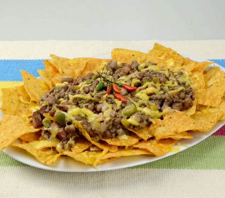 Nachos com chilli (Reprodu&ccedil;&atilde;o / Guia da Cozinha)
