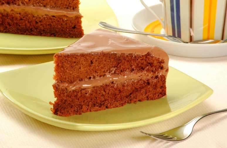 Receita de bolo de chocolate simples – Foto: Reprodução