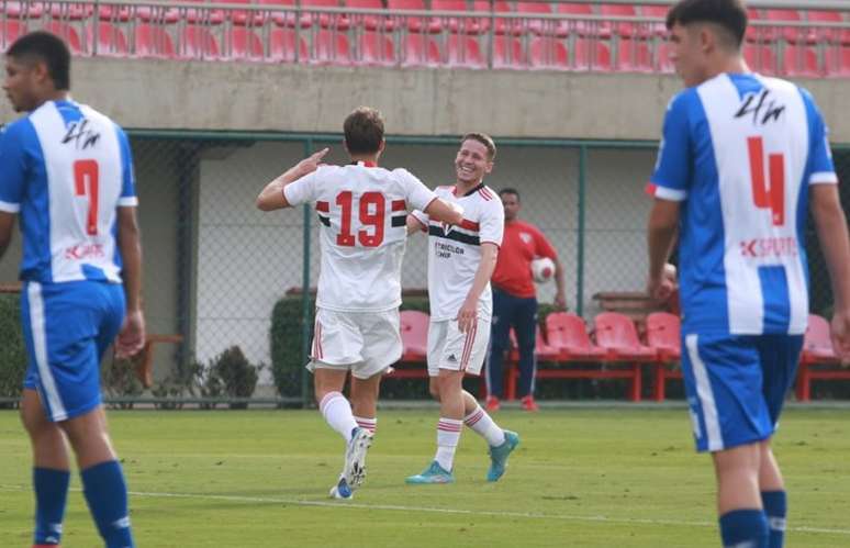 O Sub-20 do São Paulo encerrou a primeira fase da competição invictos (Foto: Nilton Fukuda/saopaulofc.net)