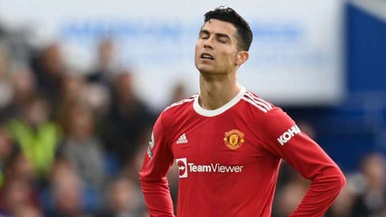 ESQUENTOU - Cristiano Ronaldo pode estar de saída do Manchester United. De acordo com o jornal ‘The Times’, o astro português teria pedido para deixar o clube. O atacante deseja atuar na Champions League nesta temporada, e os Red Devils não conseguiram a classificação para a disputa da competição.