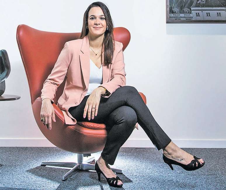 Fernanda Carsughi, vice-presidente de Pessoas & ESG da EDP Brasil; iniciativa para mulheres só virou realidade após a ultrapassagem de alguns obstáculos